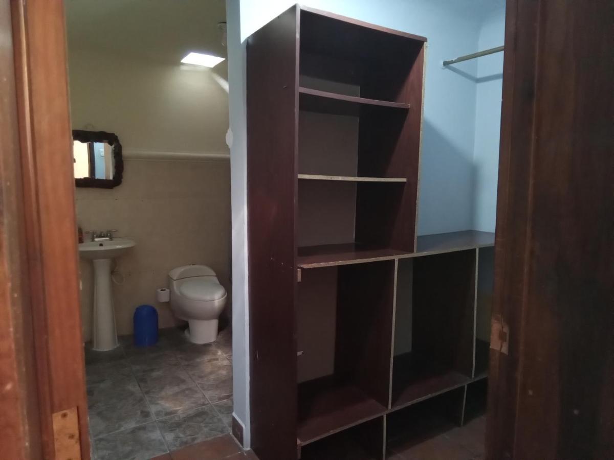 Huellas Hostal Антигуа-Гватемала Экстерьер фото